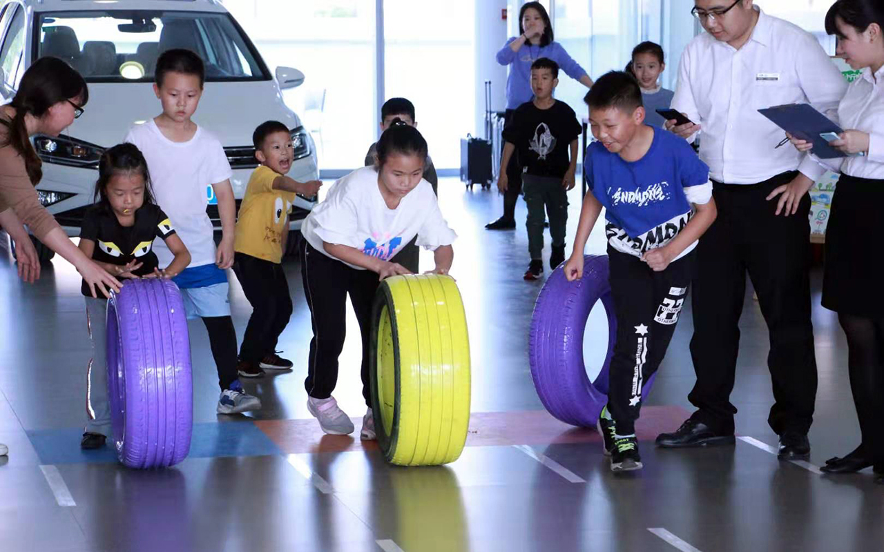 盈众汽车小行家